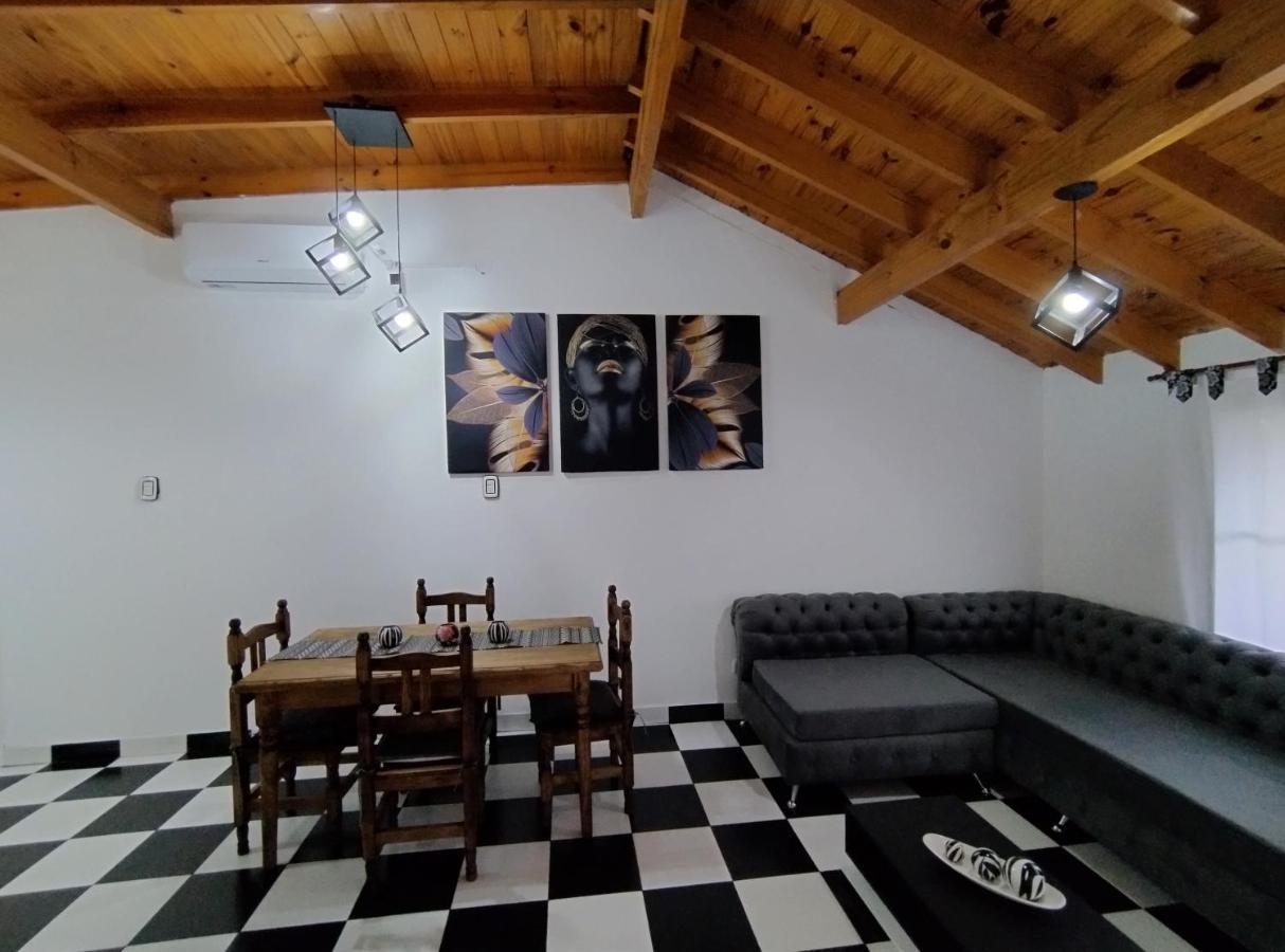 Appartement Casa Ana, Departamento Amplio A 20 ' Aeropuerto à Luis Guillon Extérieur photo